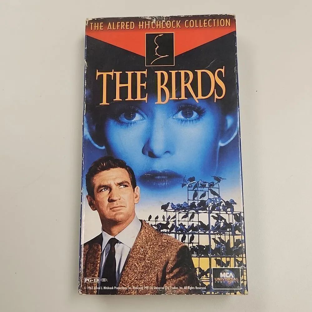The Birds VHS Tape 1990 Vintage